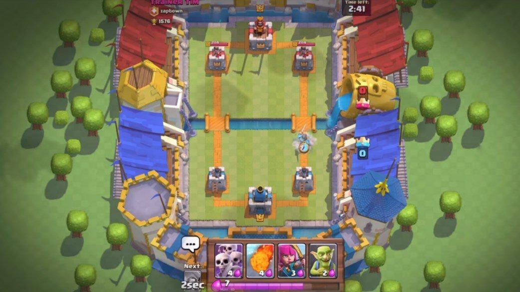 Game Play Clash Royale